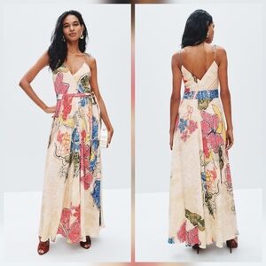 Saaksha & K Yazmin Casual Dress V-Neck Sleeveless Tie closure  Size M